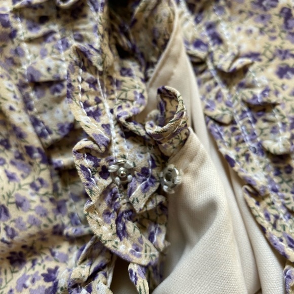 She + Sky DRESS. Brand She and Sky. Size medium. Lavender Floral print. - Picture 10 of 12